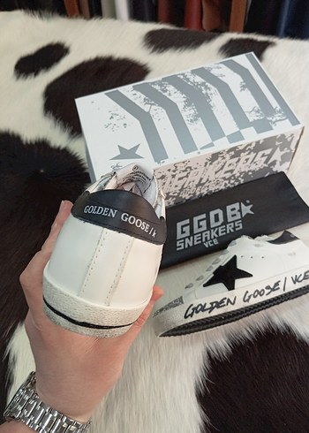 Golden Goose Deluxe Golden Goose Deluxe Beyaz Parlak Yüksek Topuklu Spor Ayakkabı