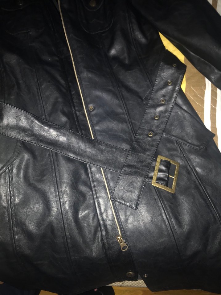 Kürk Detaylı Siyah Deri Kadın Uzun trençkot - Görsel 3