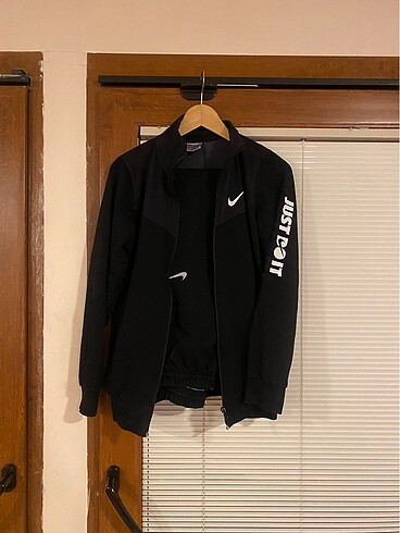 Nike eşofman takımı 44 beden
