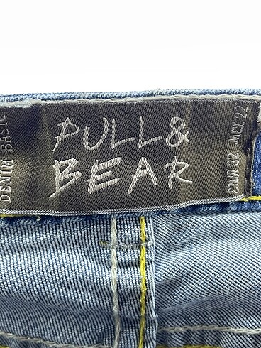 32 Beden çeşitli Renk Pull and Bear Mini Şort %70 İndirimli.