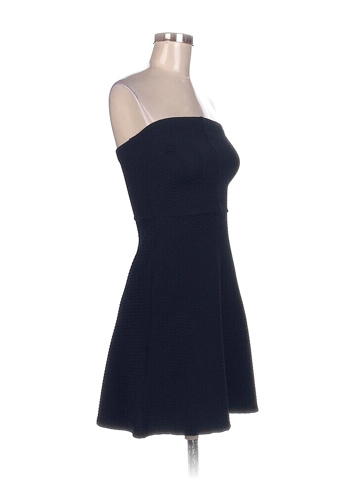 Bershka Kısa Elbise %70 İndirimli. - Görsel 2