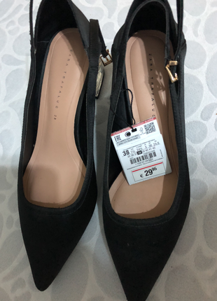 Etiketli zara 