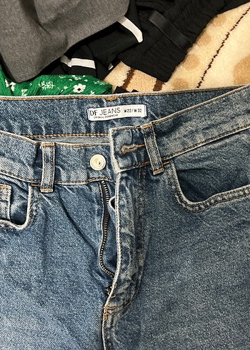 Diğer Kadın Mavi Düğmeli Regular Fit Denim Pantolon