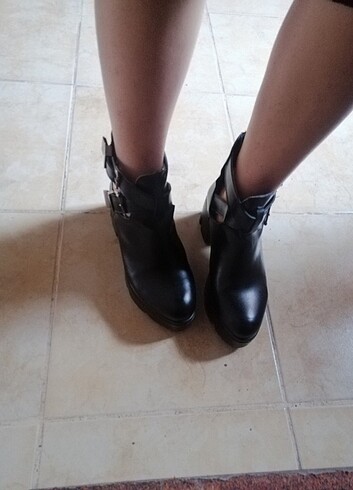 Bot-Bootie