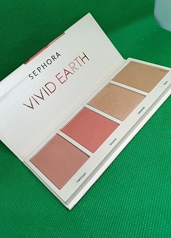  Beden SEPHORA COLLECTION Sephora Vivid Earth Face Palette 