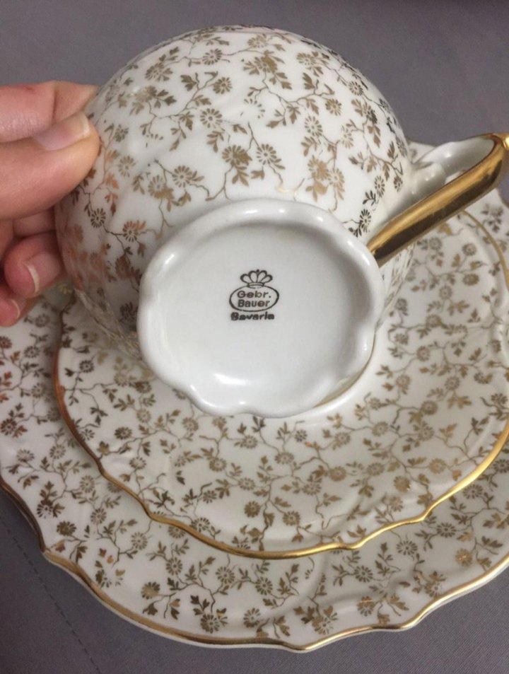 Bavari Altın Detaylı Beyaz Vintage Fincan ve Tabak Seti - Görsel 4