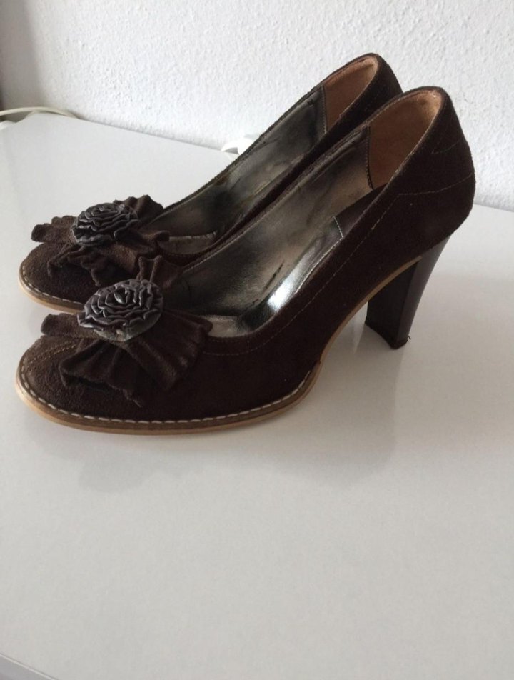 Kahverengi Süet Dolgu Topuklu Kadın Ayakkabı - Görsel 2