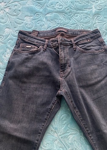 Koyu mavi kot pantolon - Görsel 2