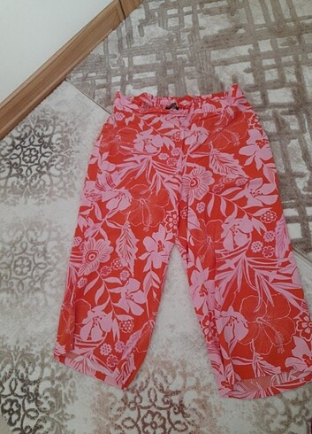 LC Waikiki 44 beden hamilelik için almistm 3 4 kez ancak giyebildm