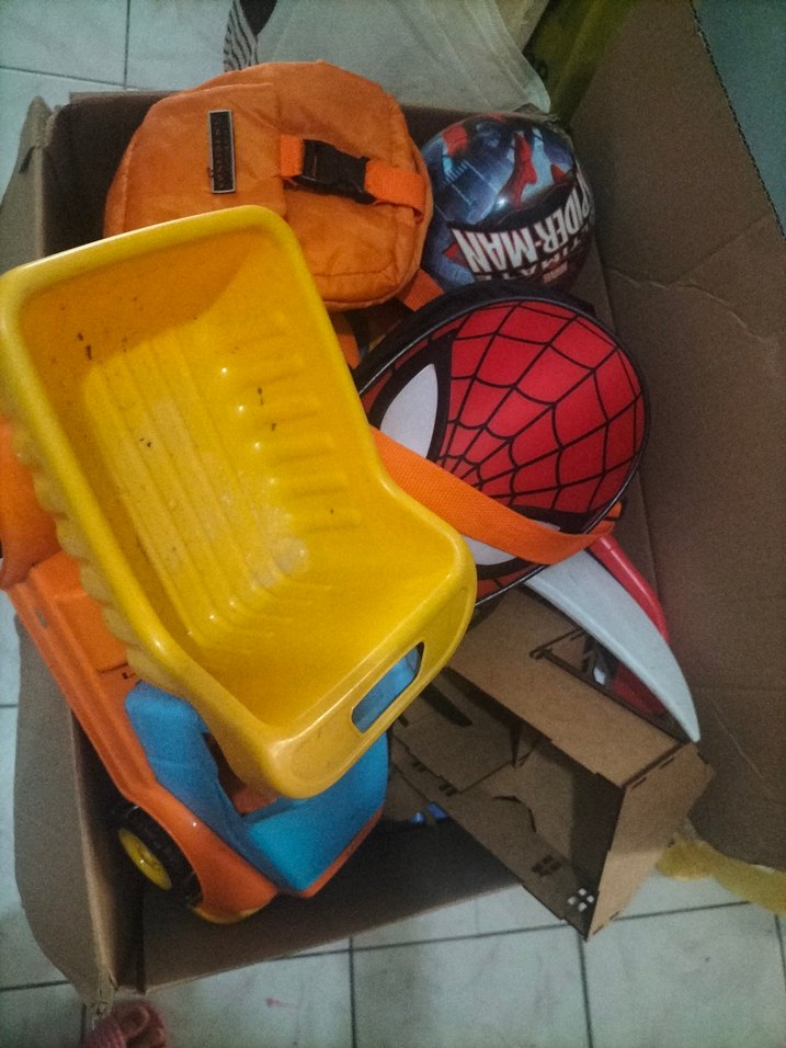 Erkek Çocuk oyuncak aksesuar kolisi - Görsel 3