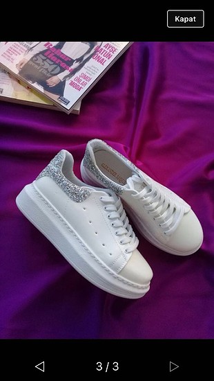 Simli Beyaz Sneakers