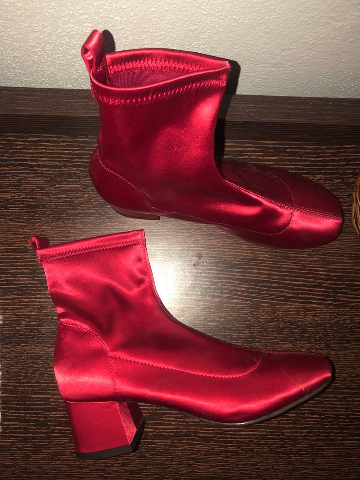 Kırmızı Bot - Görsel 3