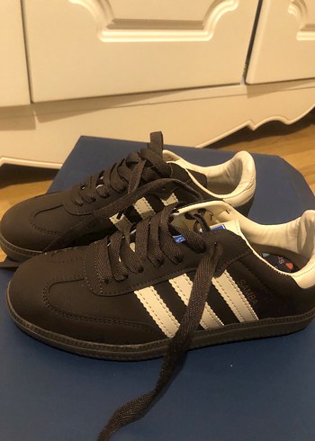Adidas 36