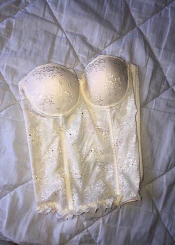 Diğer Vintage Dantelli Straplez Krem Büstiyer