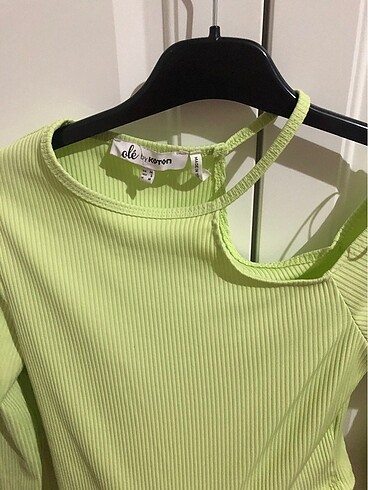 m Beden yeşil bluz crop