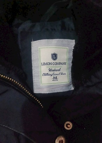 Kemerli Siyah Kadın Uzun Kışlık Mont - Görsel 4