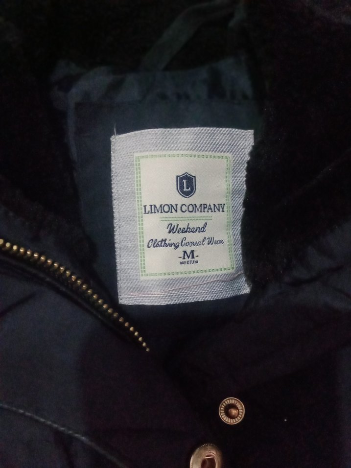 Kemerli Siyah Kadın Uzun Kışlık Mont - Görsel 4