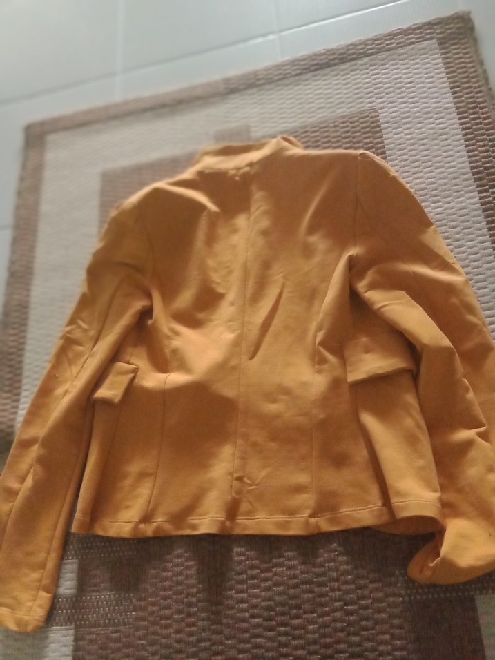 sarı Düğmeli Kadın Ceket - Görsel 3