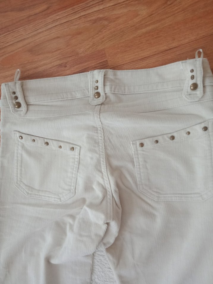 Bej Kadın Süet Kemerli Pantolon - Görsel 3