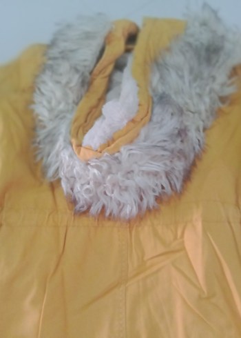 Sarı Kapüşonlu Kürklü Kadın Kışlık Mont - Görsel 6