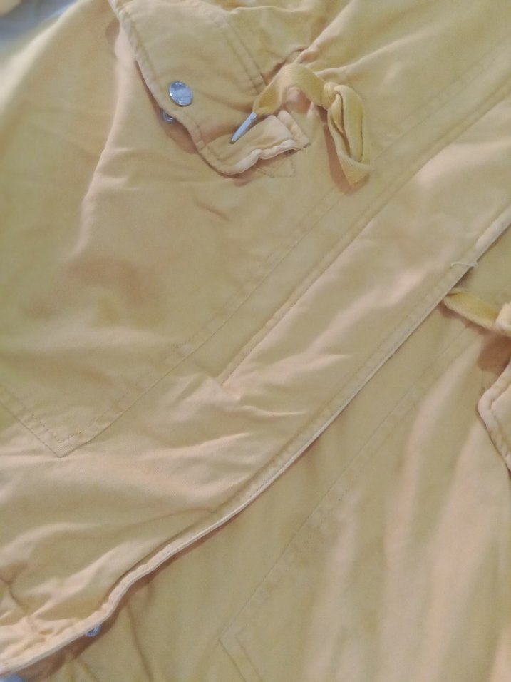 Sarı Kapüşonlu Kürklü Kadın Kışlık Mont - Görsel 5