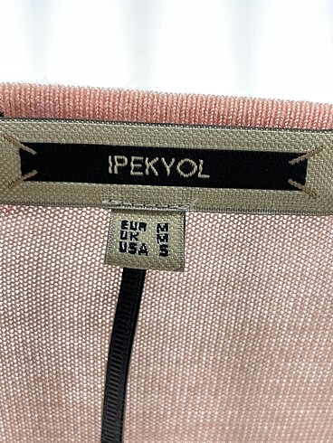 m Beden pembe Renk ipekyol Bluz %70 İndirimli.