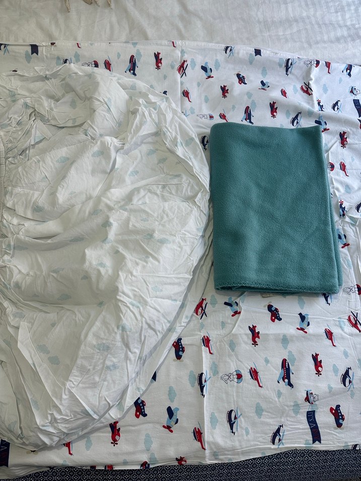 Çocuklar için Beyaz Desenli Uyku Seti - Görsel 2