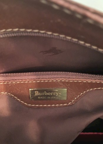 Burberry orijinal çanta Akmerkez avm den alınmıştır - Görsel 3