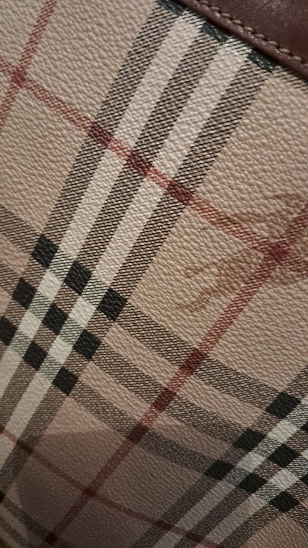 Burberry orijinal çanta Akmerkez avm den alınmıştır - Görsel 4