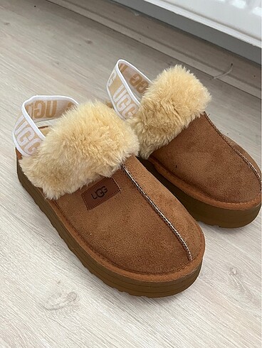 Ugg terlik