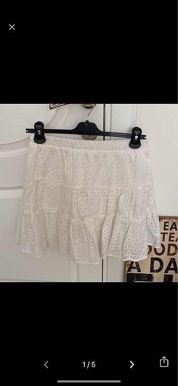 Bershka fisto islemeli mini etek