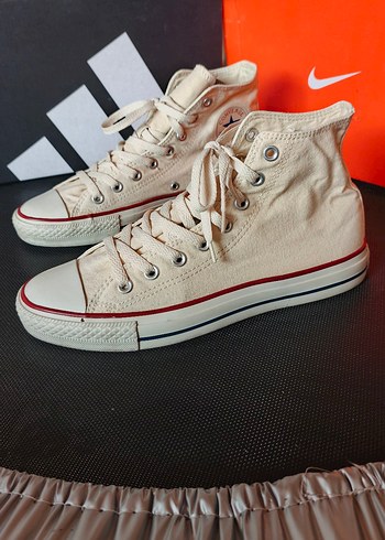Converse Klasik Krem Converse Sneaker