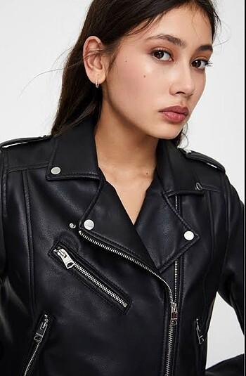 Pull and Bear Pull and Bear siyah deri ceket