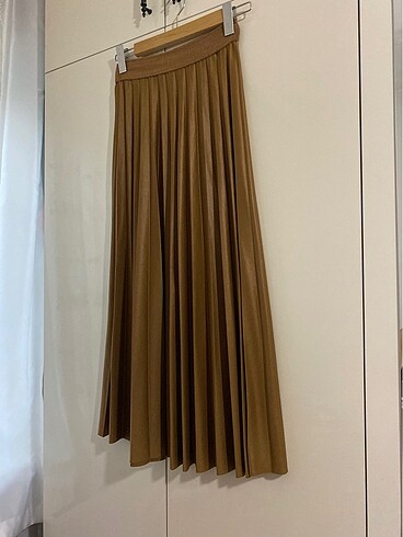 LC Waikiki Piliseli etek