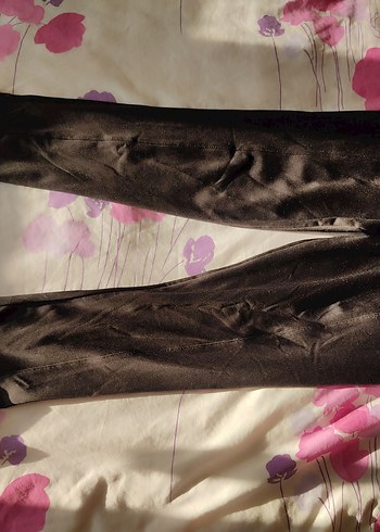 Siyah Drapeli Kadın Saten Pantolon - Görsel 5