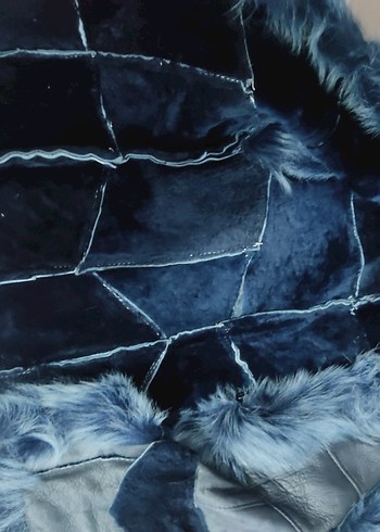 Mavi Süet Kürklü Uzun Kadın Yelek - Görsel 2