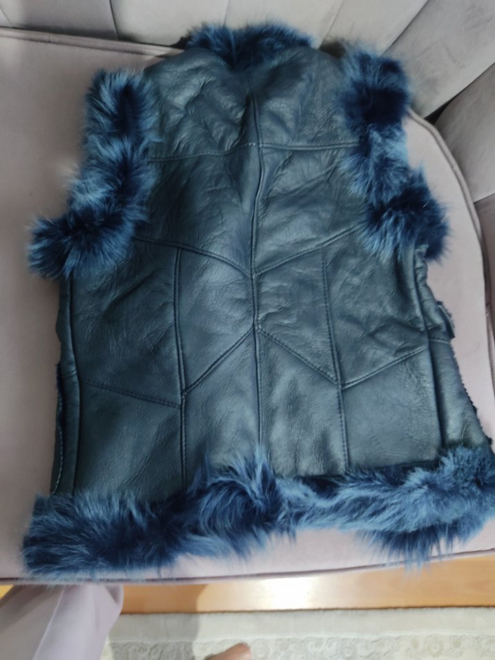 Mavi Süet Kürklü Uzun Kadın Yelek - Görsel 3