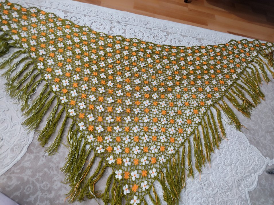 Çiçek İşlemeli Bohem Örgü Şal - Görsel 4