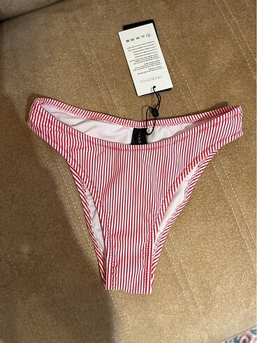 Xs beden bikini altı