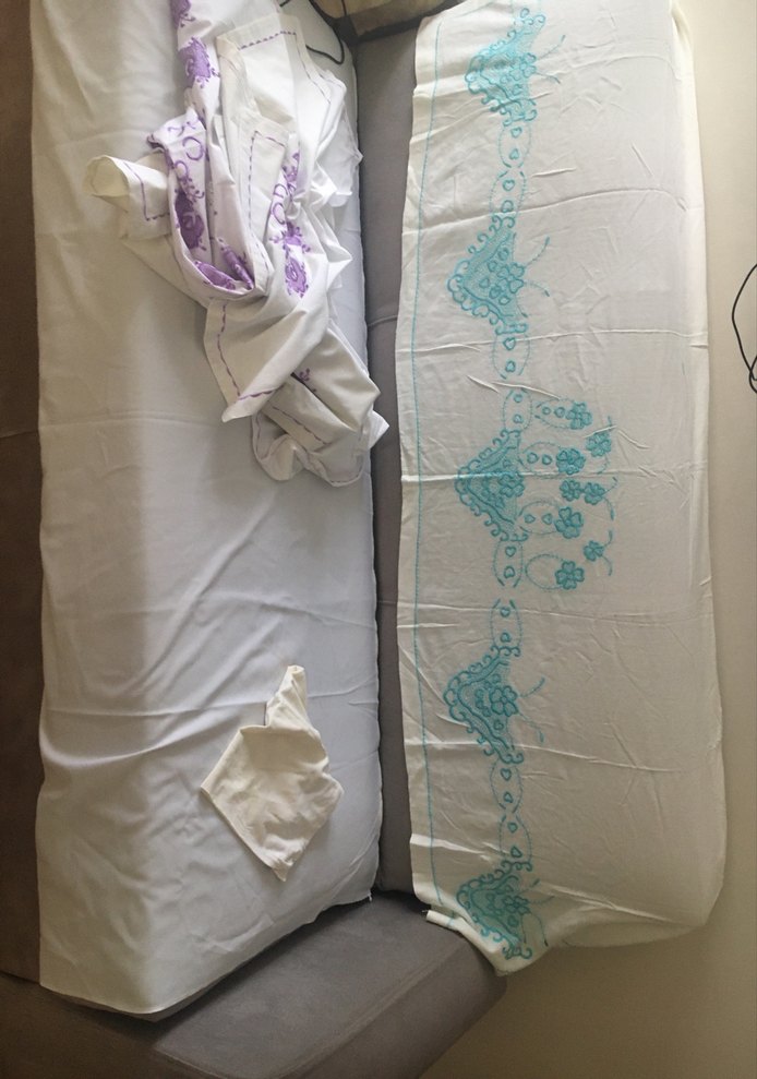 Turkuaz Nakışlı Kara makinada işlenmiş - Görsel 3