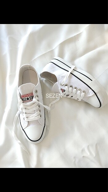 37 Beden Converse all star platform taban beyaz ayakkabı