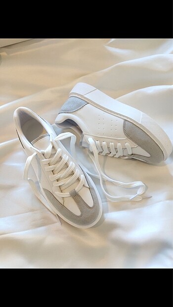 Zara Gri beyaz bayan sneaker ayakkabı