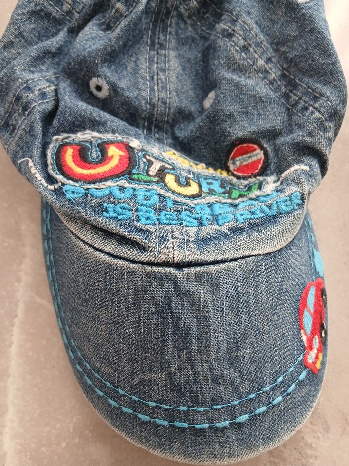 Nakışlı Mavi Kot Şapka ve Renkli Kemer - Görsel 2