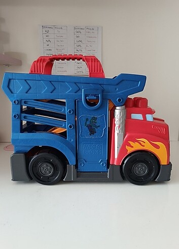 Mega Blok Dev Kamyon ve Rampası  - Görsel 5