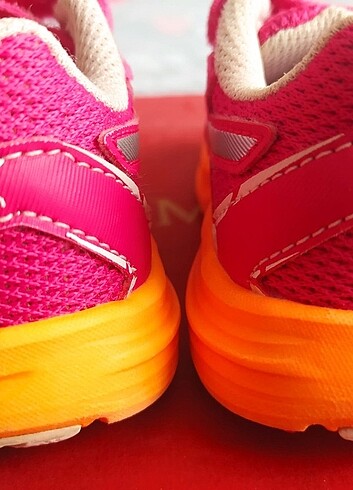 Puma Kız çocuk spor ayakkabı 