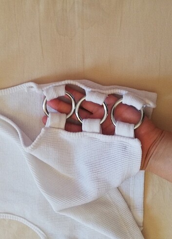 Beyaz crop