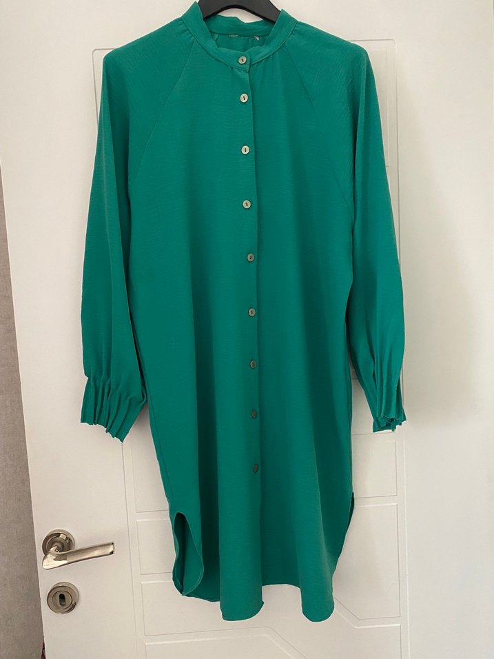 Yeşil renk Düğmeli Uzun Kollu Salaş Rahat Tunik - Görsel 2