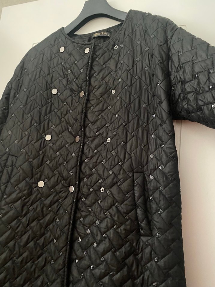 Setrms marka Siyah Düğmeli Pul işlemeli Şık Kapitone Mont - Görsel 4