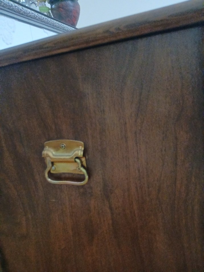 Parlak kahverengi  sandık - Görsel 2