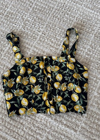 Düğmeli Sarı Desenli Mini Crop Top